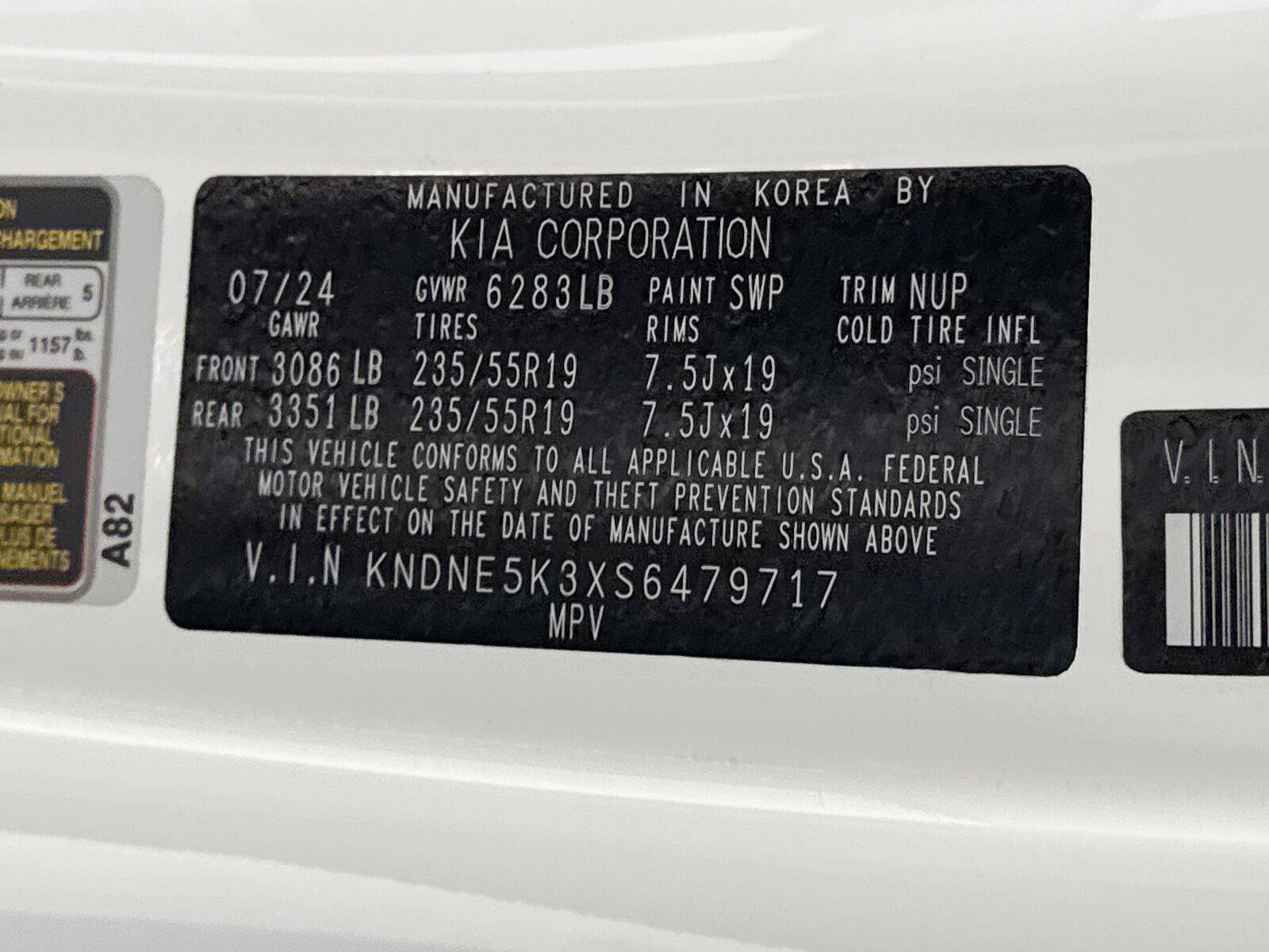 Used 2025 Kia Carnival SX Prestige FWD image 43