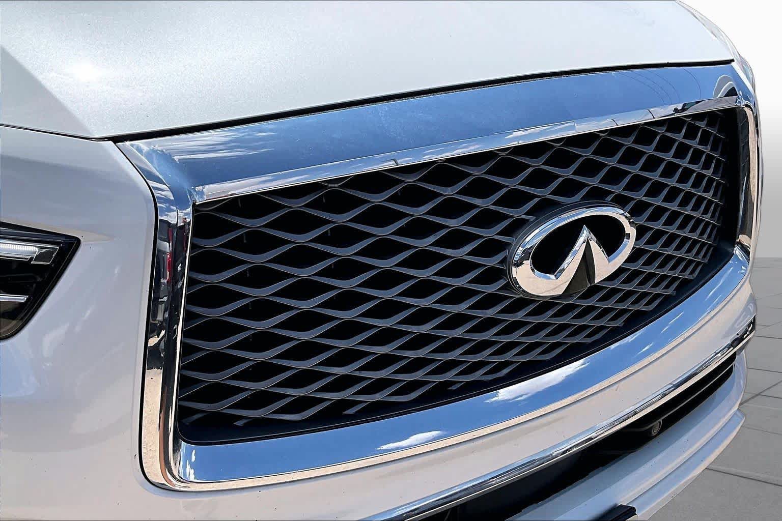 Used 2022 INFINITI QX80 Sensory w/ Cargo Package AWD/4WD image 30