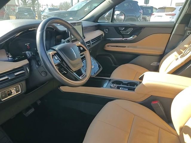 Used 2022 Lincoln Corsair Reserve w/ Equipment Group 201A image 17