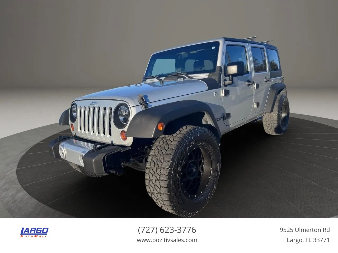 Used 2012 Jeep Wrangler Unlimited Sahara w/ Dual Top Group AWD/4WD image 1