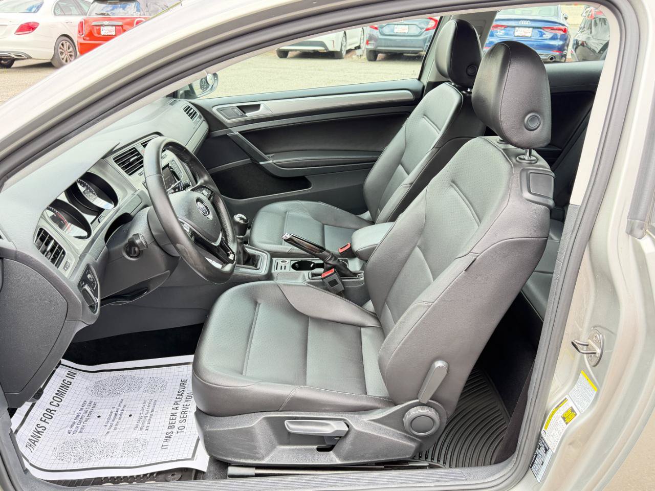 Used 2015 Volkswagen Golf S FWD image 12
