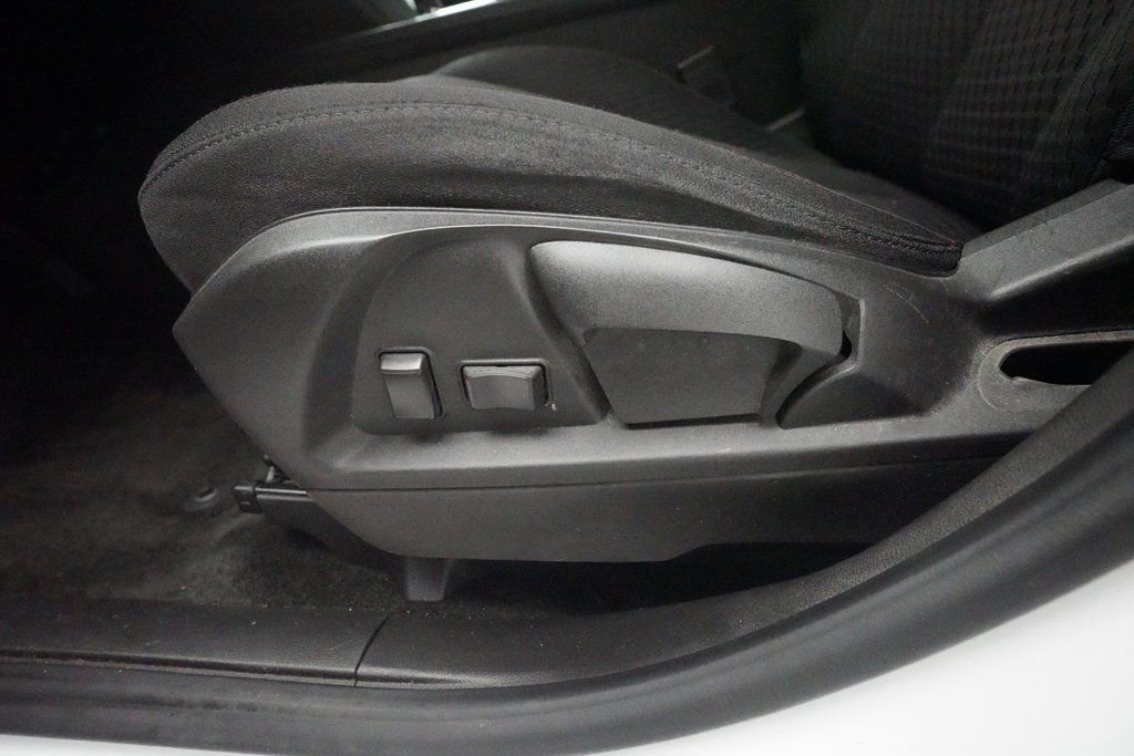 Used 2015 Chevrolet Equinox LS image 27