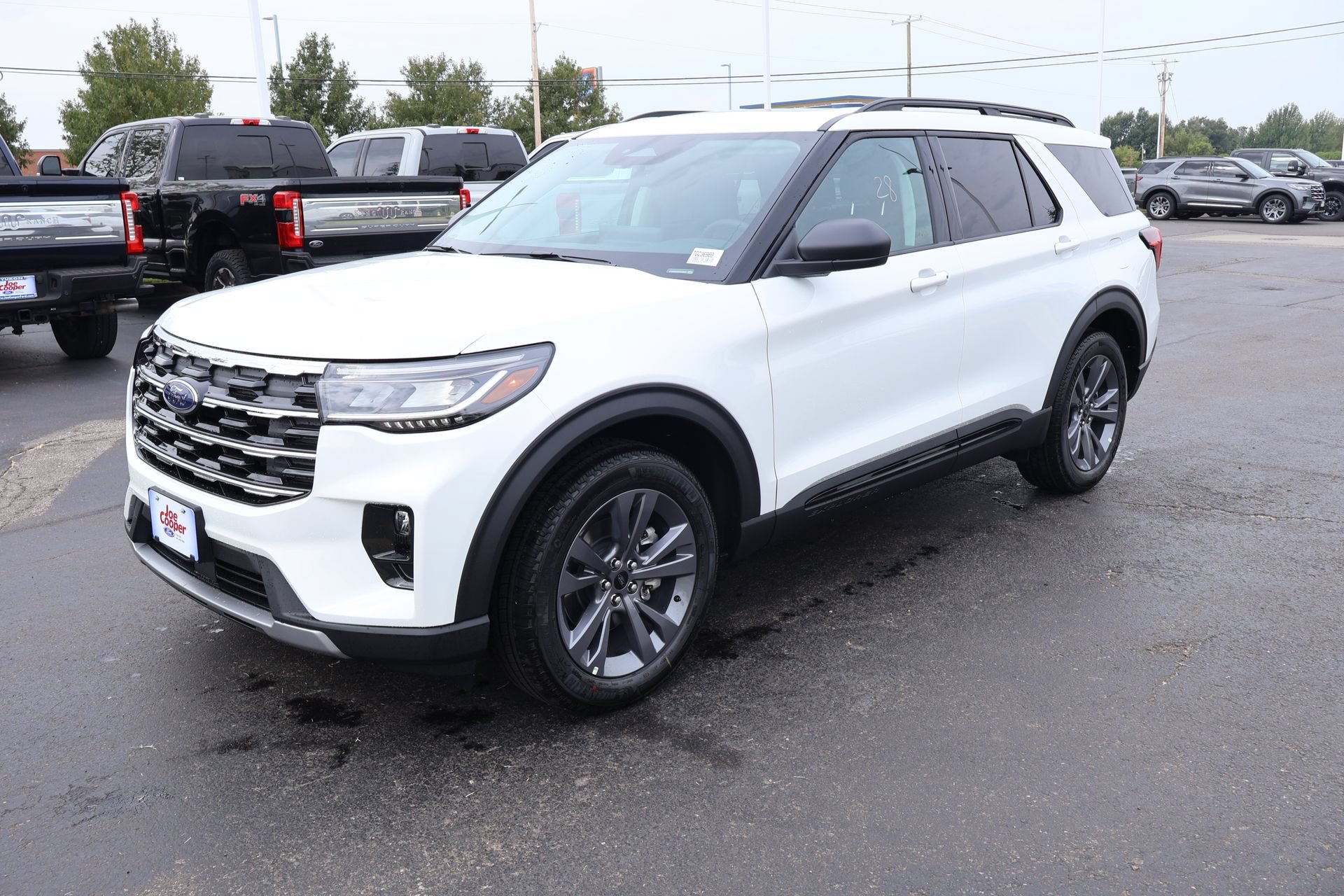 New 2026 Ford Explorer Active w/ Active Comfort Package AWD/4WD image 11