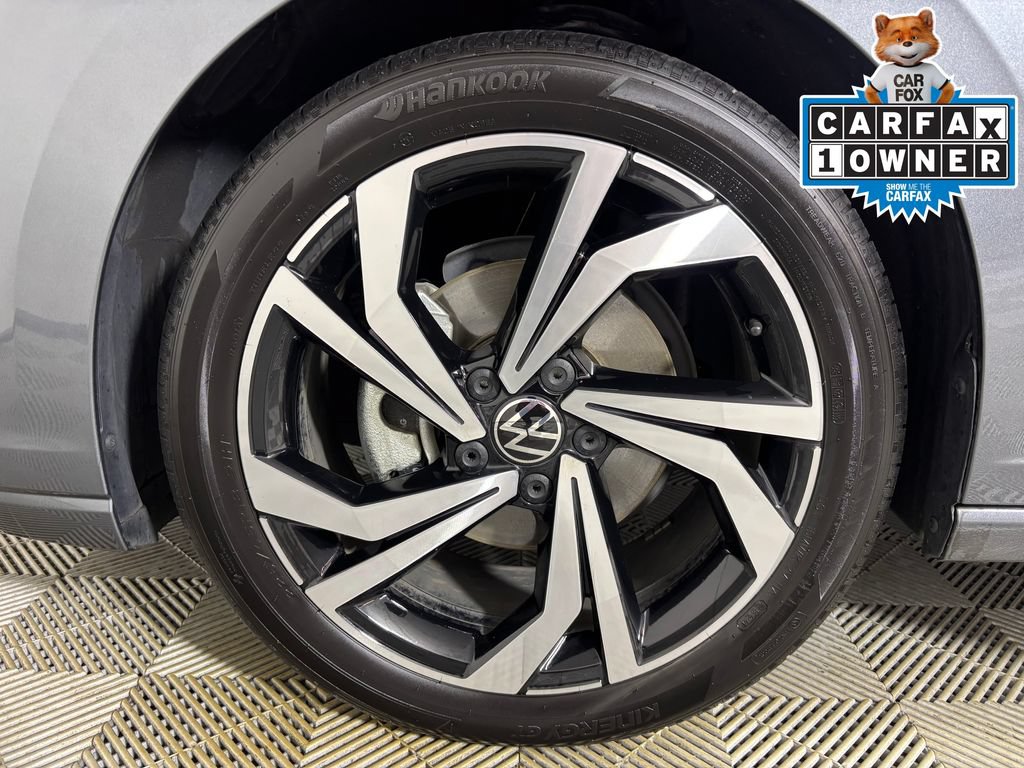 Used 2025 Volkswagen Jetta SEL FWD image 27