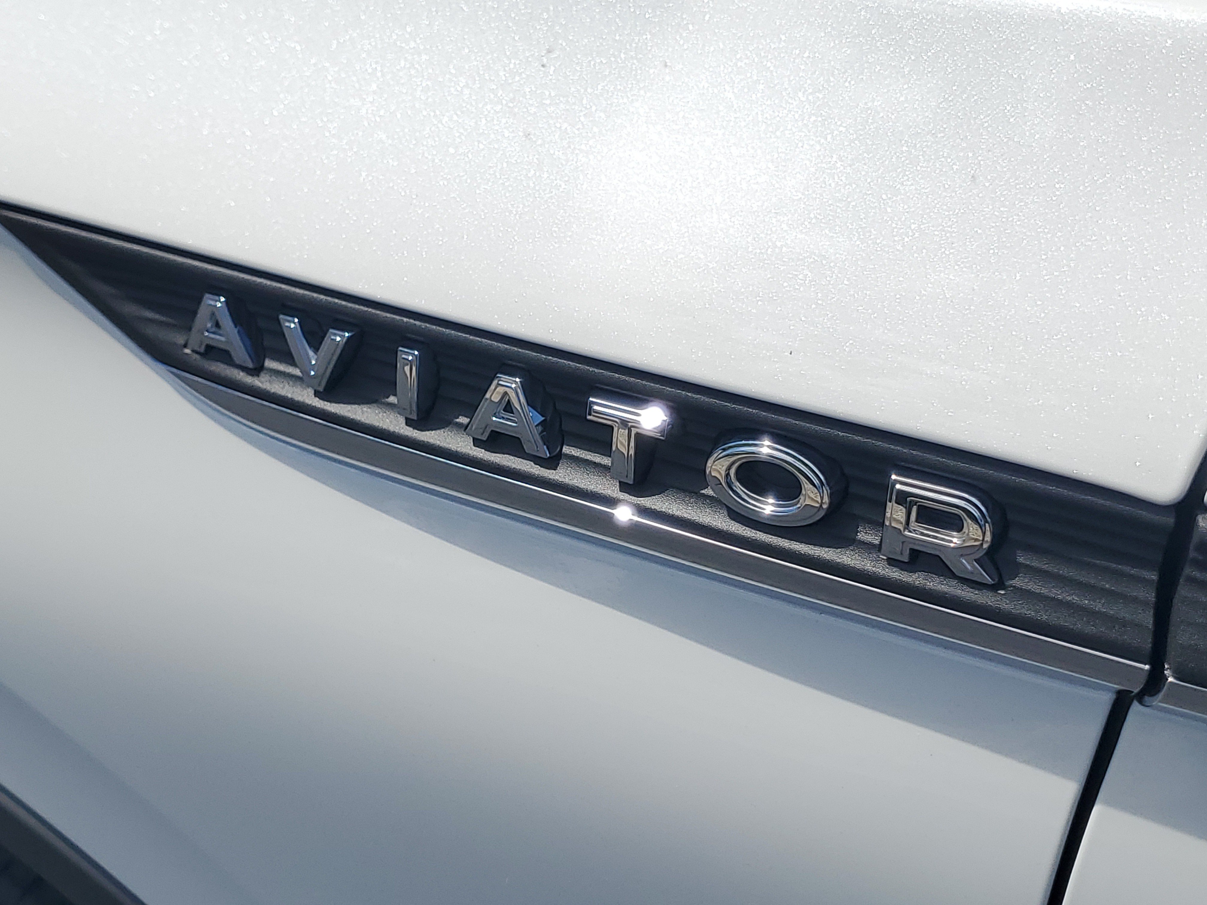 New 2026 Lincoln Aviator Reserve AWD/4WD image 7