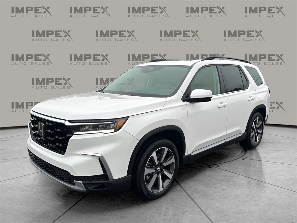 Used 2025 Honda Pilot Touring