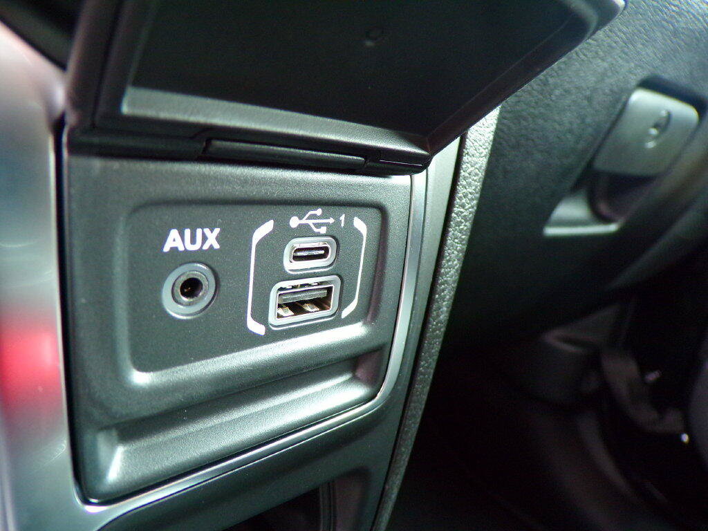 New 2027 Jeep Wrangler Unlimited Sahara AWD/4WD image 19