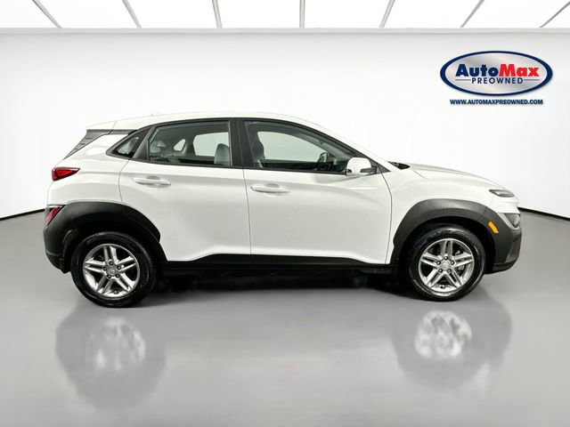 Used 2023 Hyundai Kona SE w/ Cargo Package image 9