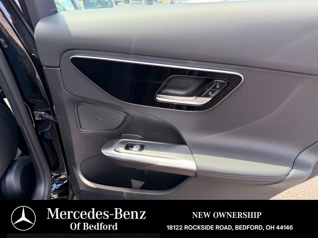 New 2026 Mercedes-Benz C 300 4MATIC Sedan image 23