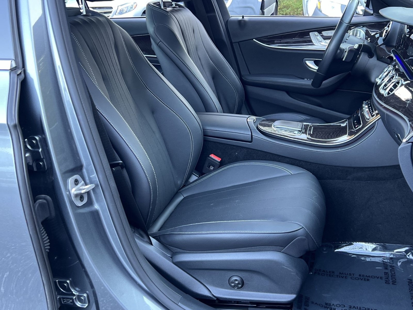Used 2023 Mercedes-Benz E 450 4MATIC Sedan image 33