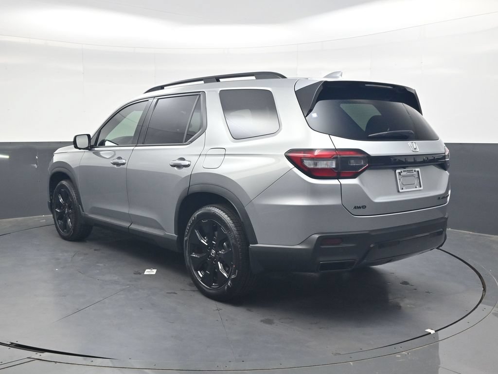 New 2026 Honda Pilot Black Edition image 6