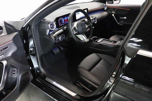 Certified 2025 Mercedes-Benz CLA 250 4MATIC image 20