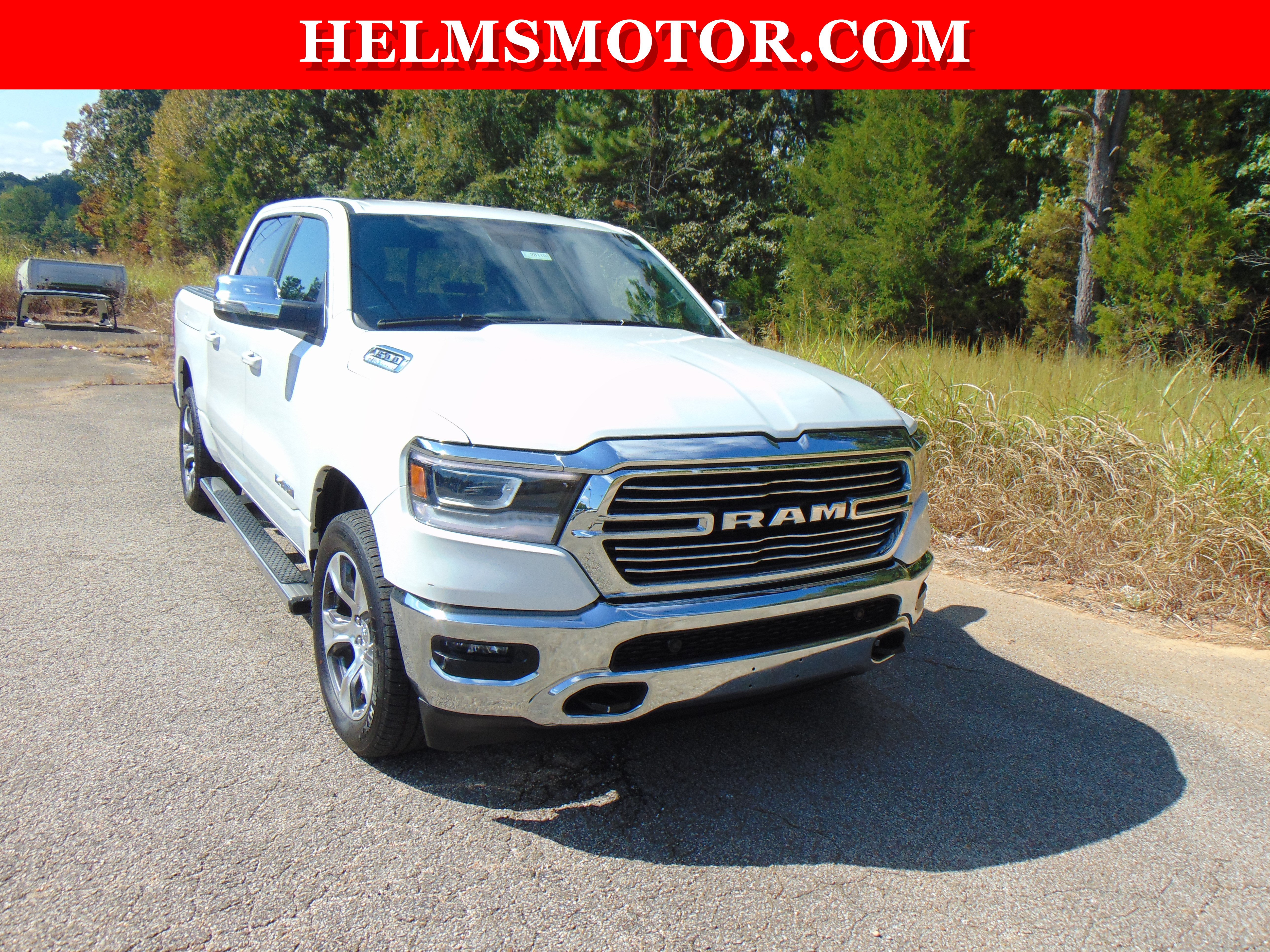 Used 2024 RAM 1500 Laramie AWD/4WD image 15