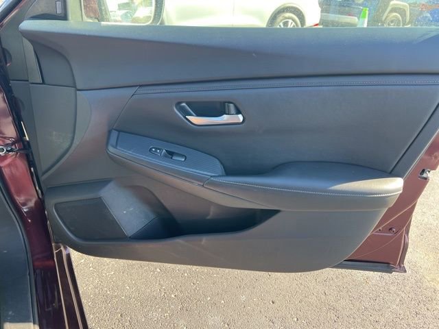 Used 2024 Nissan Sentra SV image 28