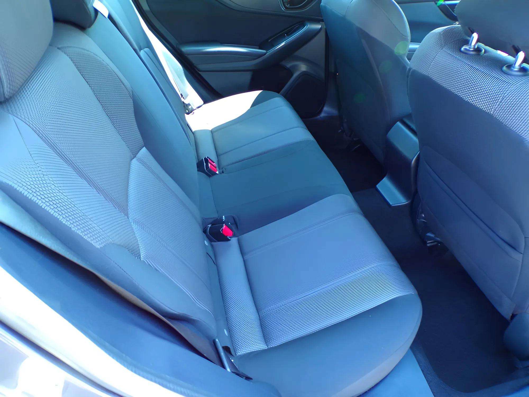 Used 2019 Subaru Impreza 2.0i Premium AWD/4WD image 12
