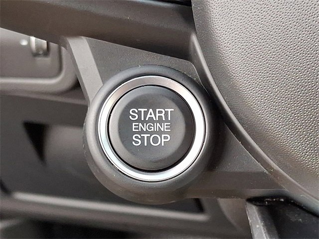 Used 2024 Alfa Romeo Stelvio Sprint image 26