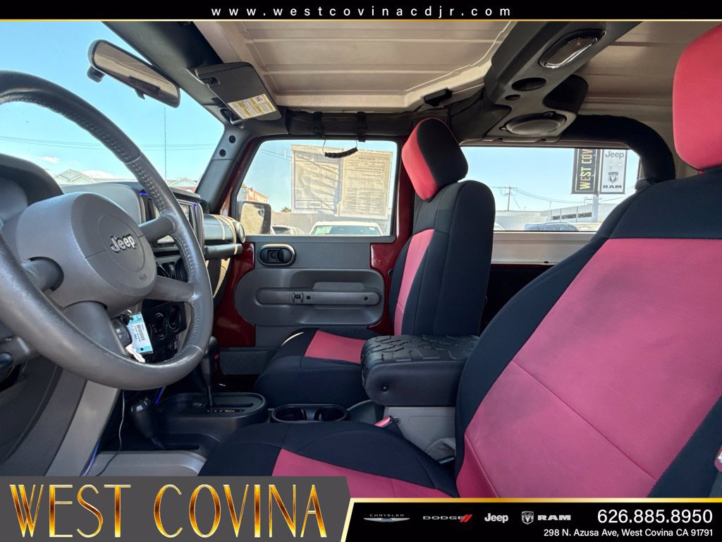 Used 2008 Jeep Wrangler Rubicon w/ Dual Top Group AWD/4WD image 15