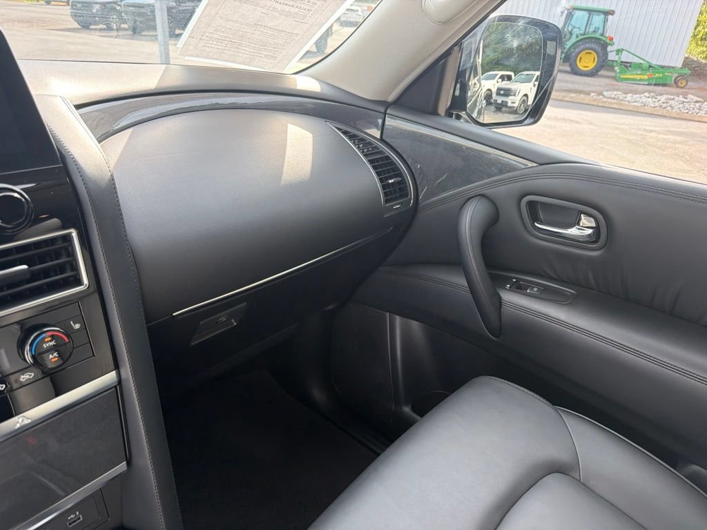 Used 2024 Nissan Armada SV w/ Cargo Package AWD/4WD image 21