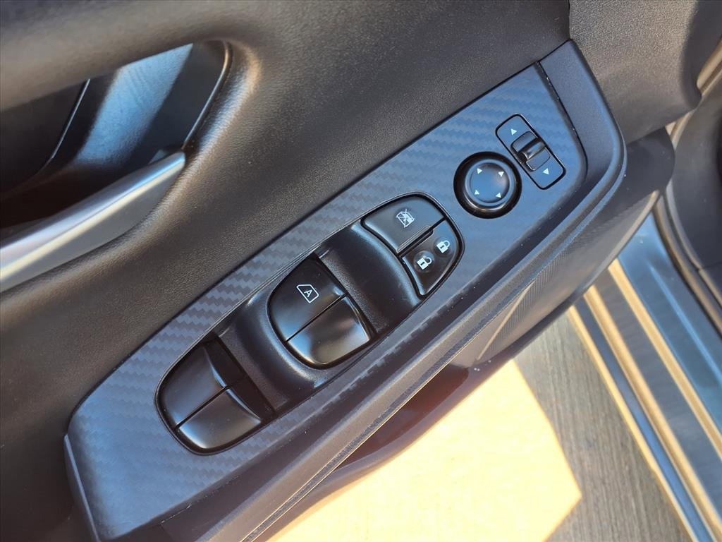 Used 2024 Nissan Sentra SV image 22