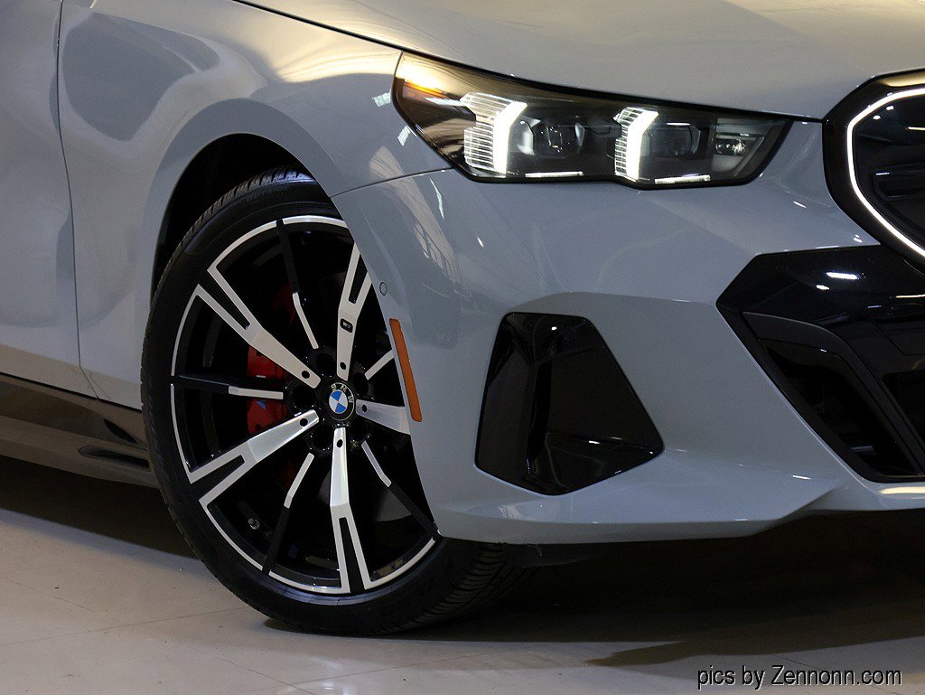 Certified 2025 BMW i5 M60 w/ Premium Package AWD/4WD image 3