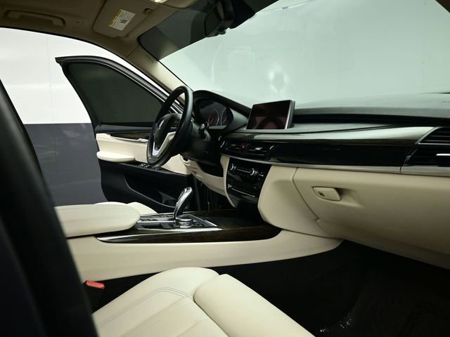 Used 2015 BMW X5 xDrive35d image 60