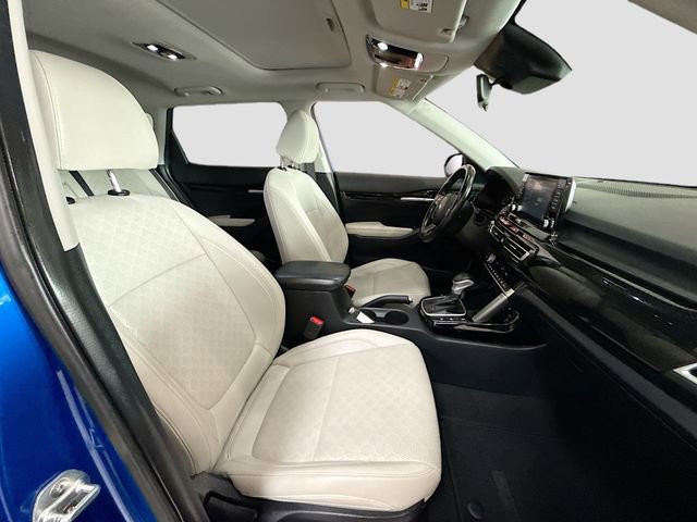 Used 2021 Kia Seltos EX image 28