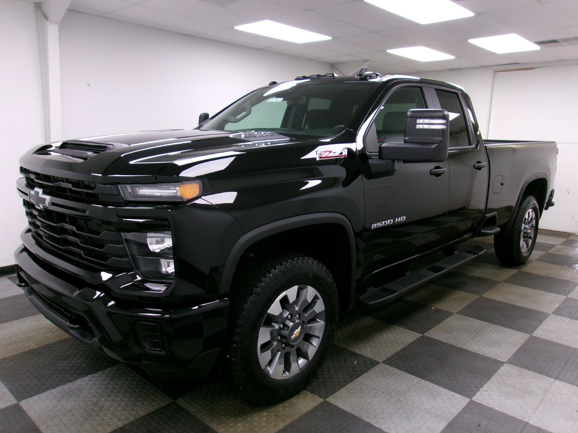 New 2026 Chevrolet Silverado 2500 Custom w/ Custom Value Package