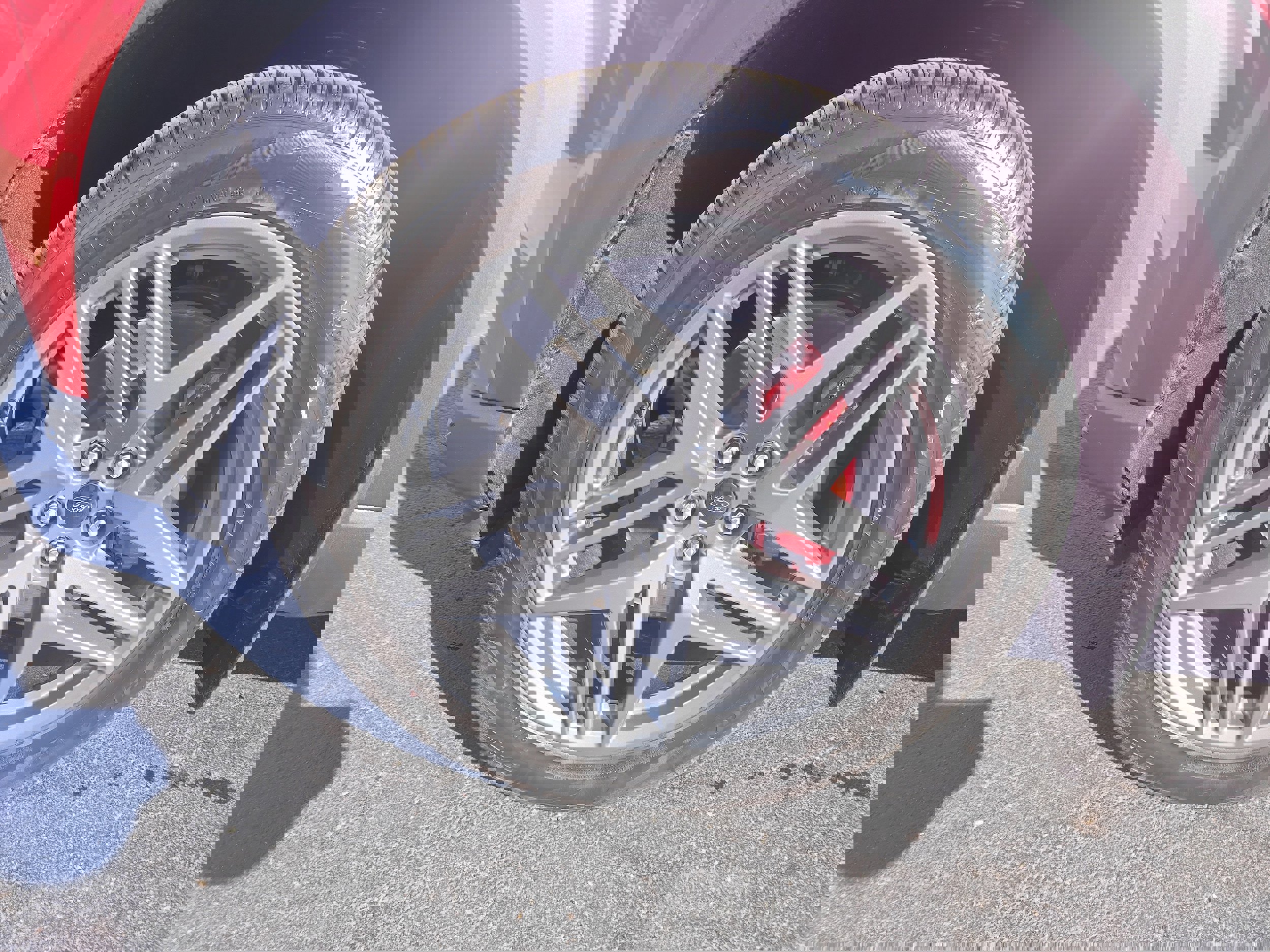 Used 2025 Ford Explorer ST-Line w/ Premium Package image 7