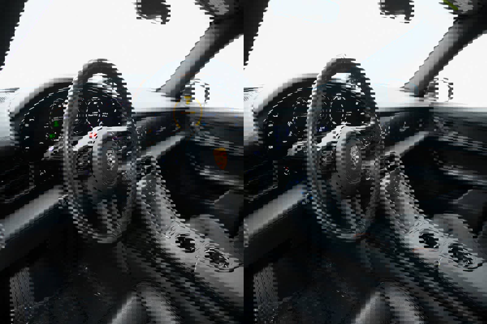 Certified 2022 Porsche Taycan 4S image 4