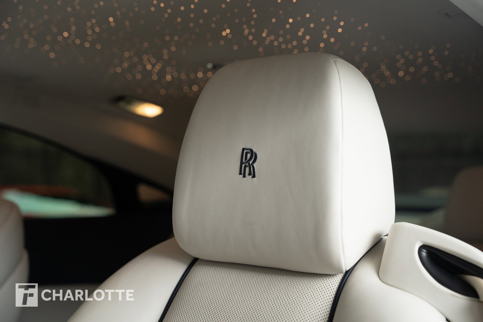 Used 2019 Rolls-Royce Wraith image 20