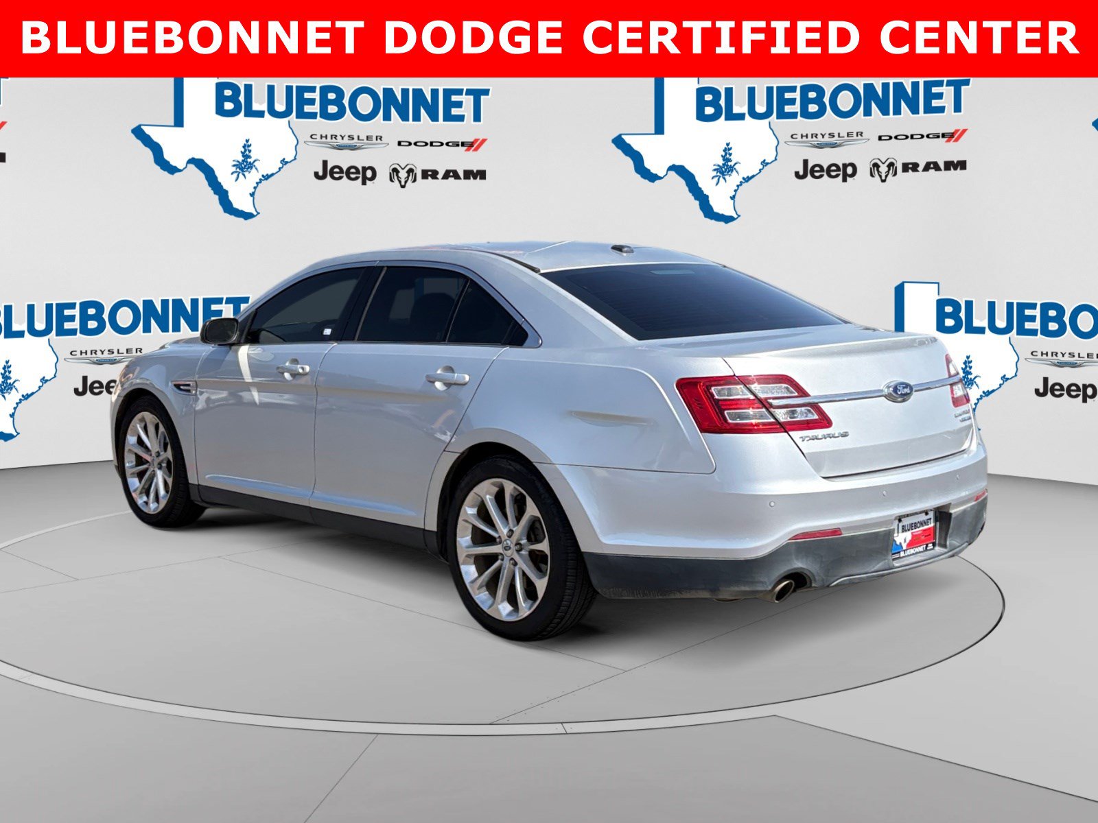 Used 2014 Ford Taurus Limited w/ Equipment Group 301A FWD image 7