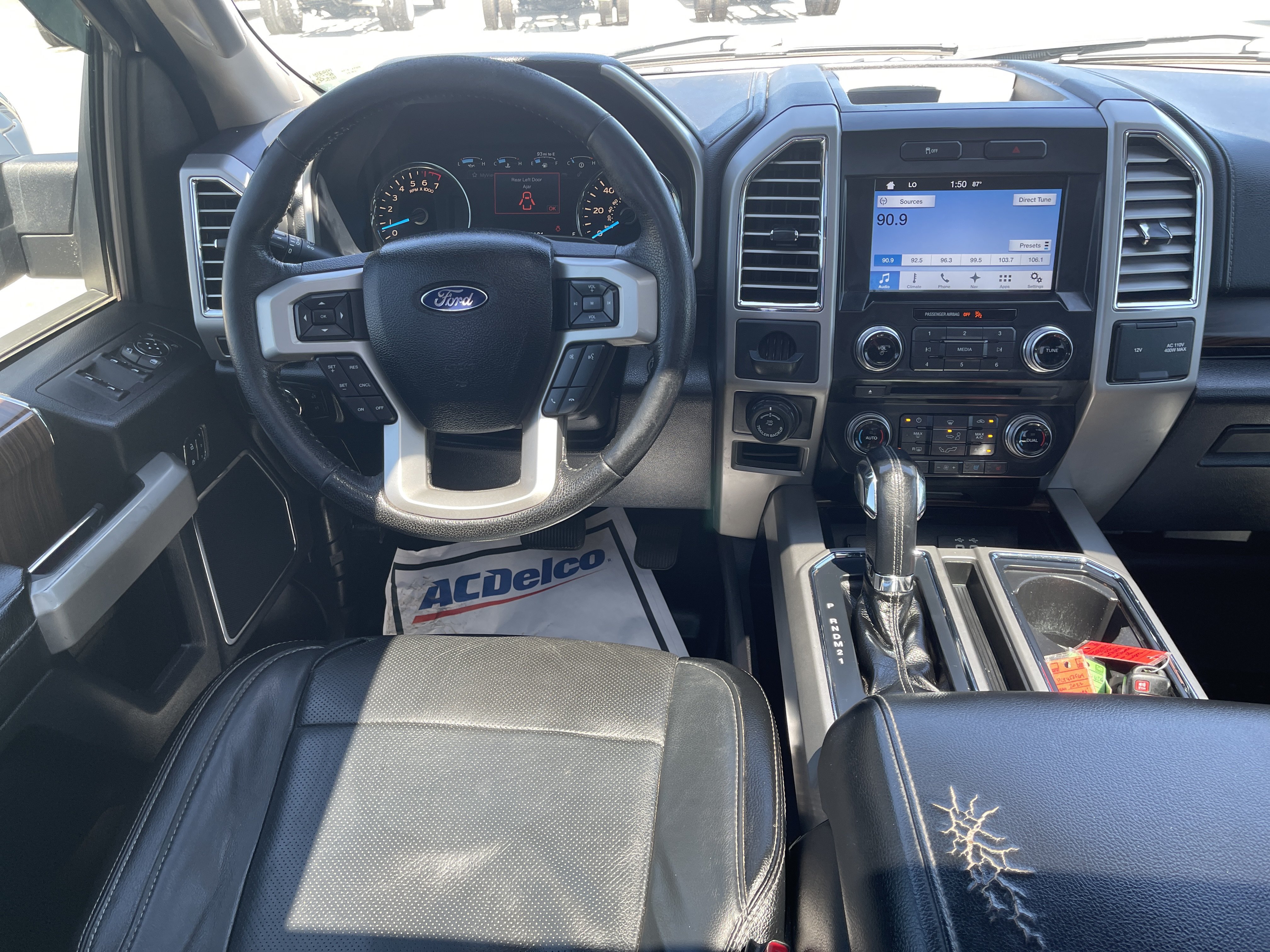Used 2016 Ford F150 Lariat w/ Equipment Group 502A Luxury RWD image 16