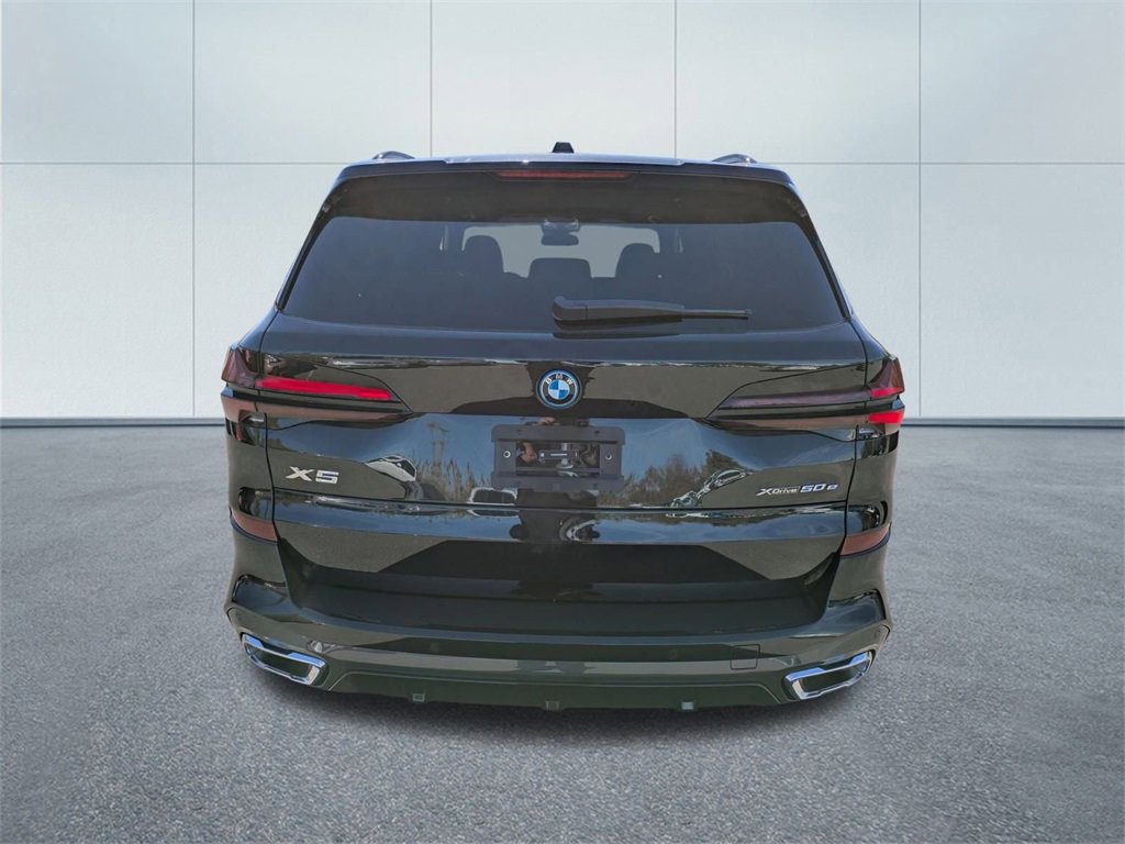 New 2026 BMW X5 xDrive50e w/ M Sport Package image 4