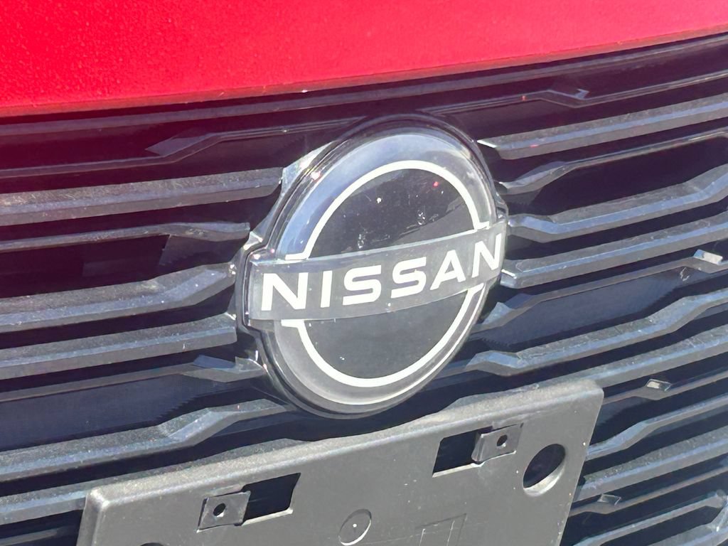 Used 2025 Nissan Altima 2.5 SV FWD image 8