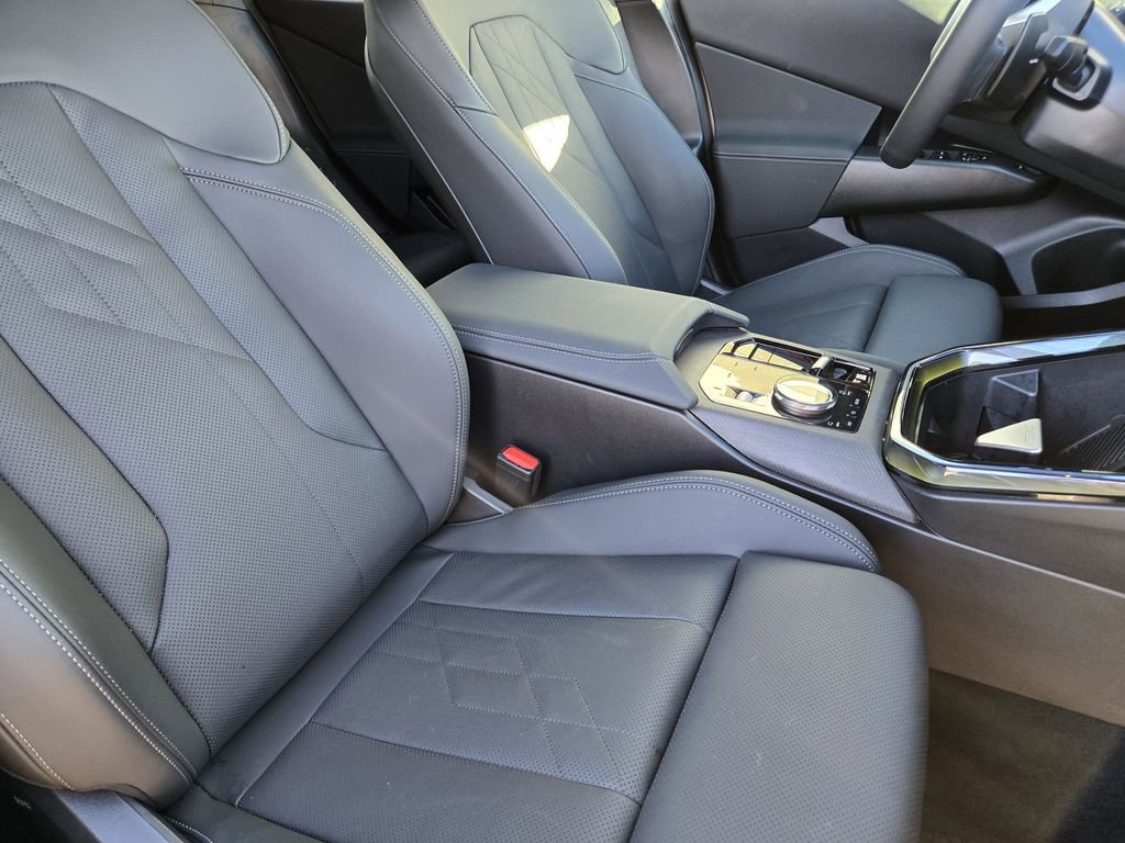 Certified 2025 BMW X3 xDrive30i w/ Convenience Package image 17