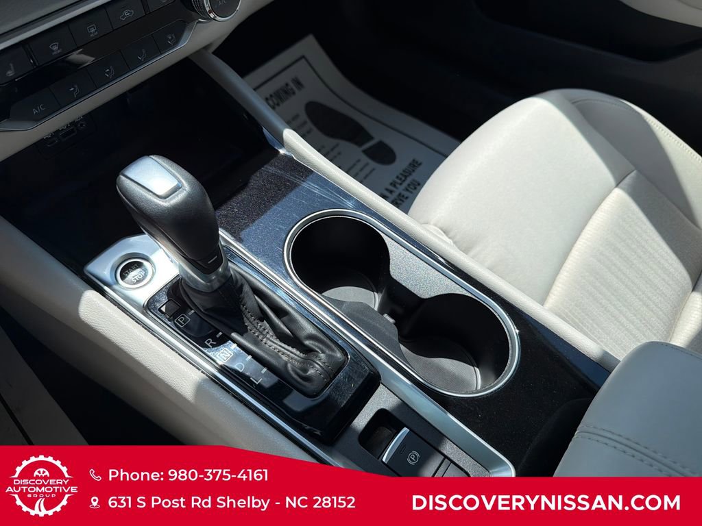 Certified 2021 Nissan Altima 2.5 SV w/ SV Premium Package FWD image 20