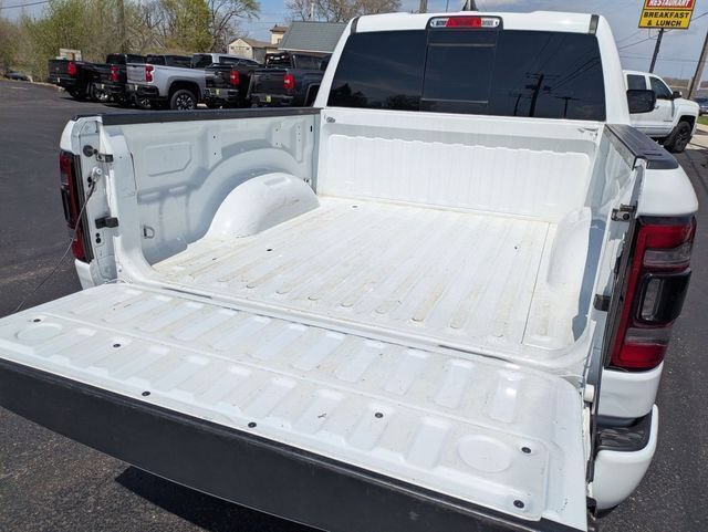 Used 2022 RAM 1500 Laramie AWD/4WD image 33