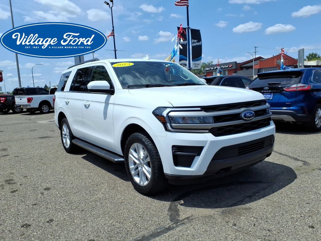 Certified 2023 Ford Expedition XLT AWD/4WD image 4
