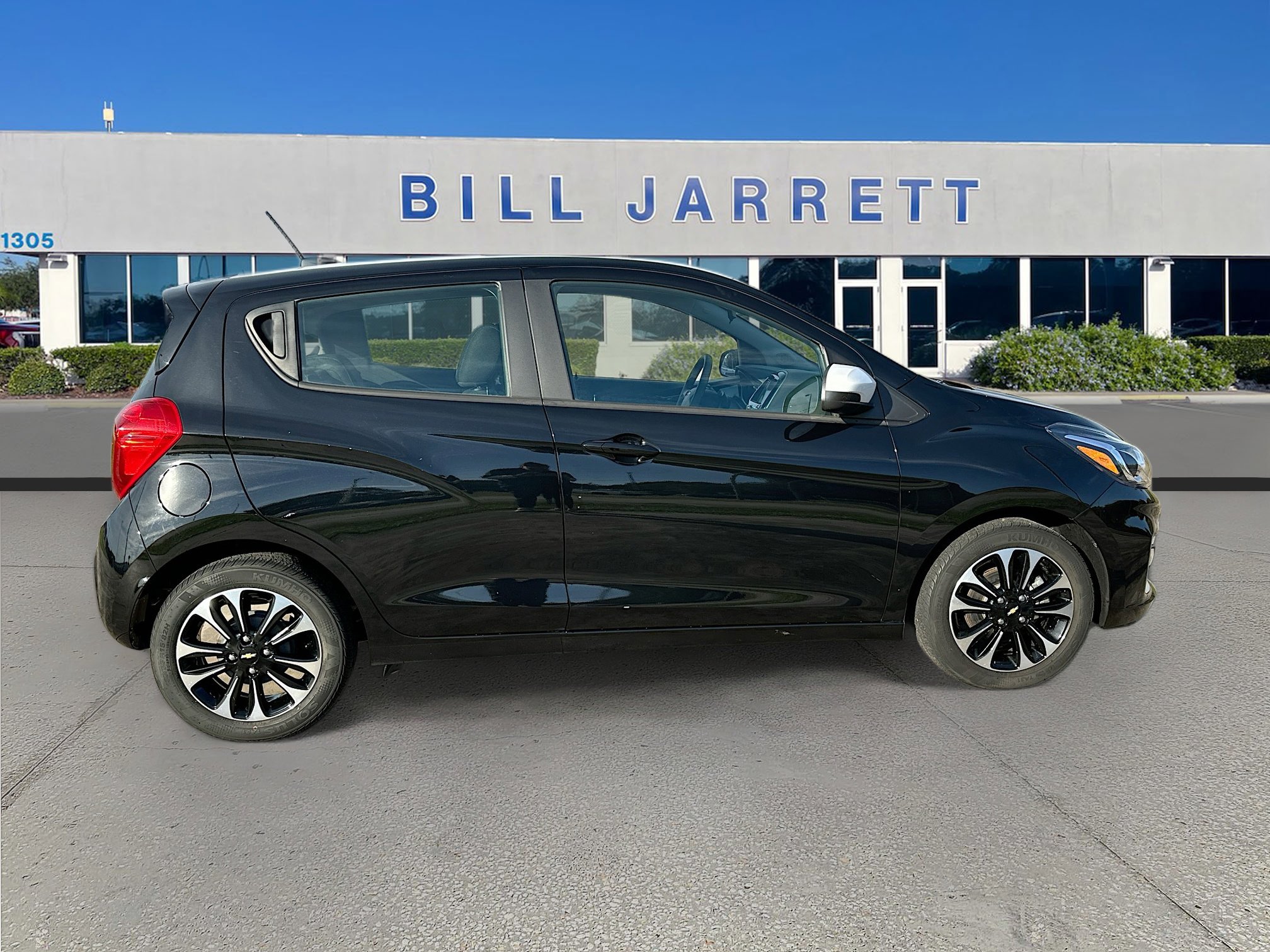 Used 2022 Chevrolet Spark LT w/ Spark Special Edition image 8