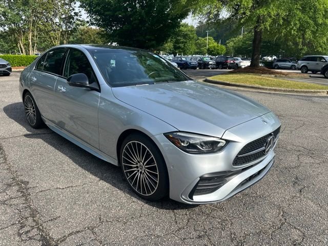 Used 2024 Mercedes-Benz C 300 Sedan image 3