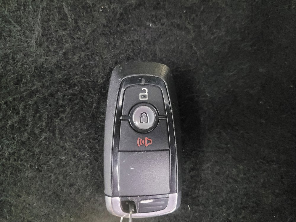 Used 2017 Ford Edge SE AWD/4WD image 32