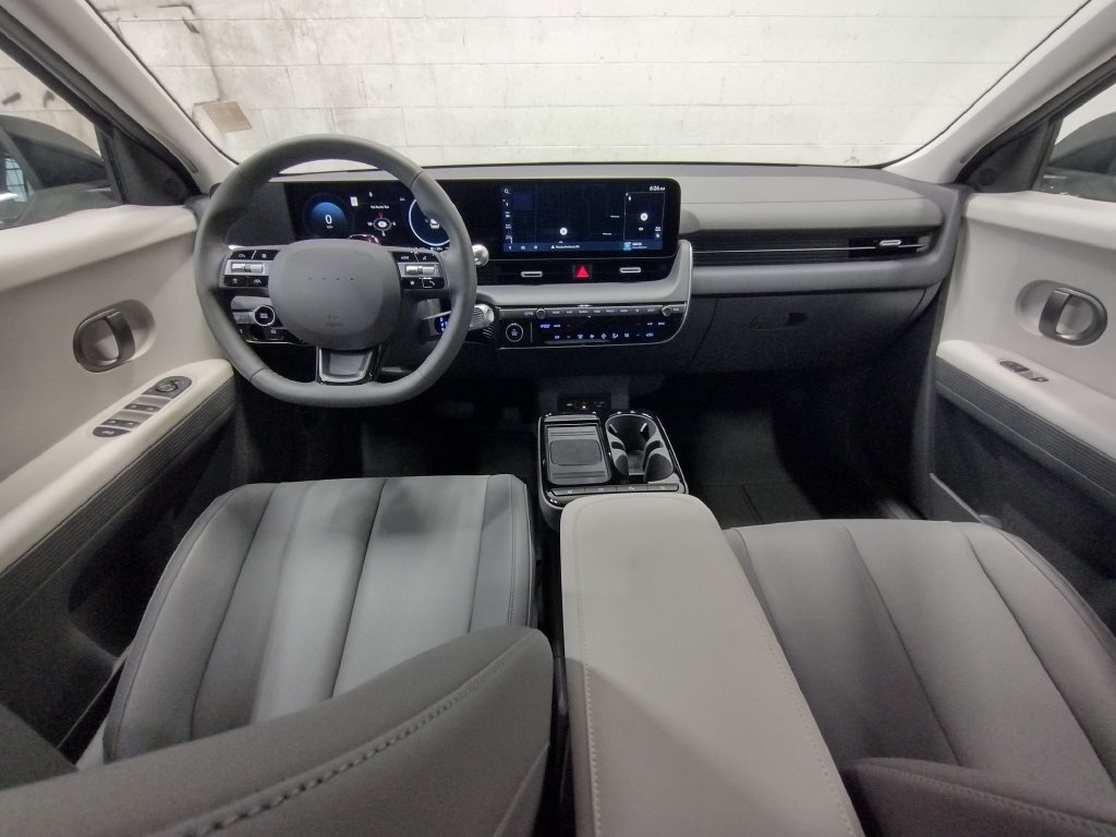 New 2026 Hyundai Ioniq 5 SEL AWD/4WD image 36