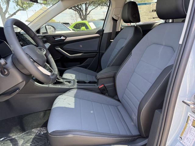 New 2026 Volkswagen Jetta SE image 21