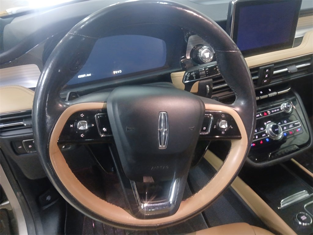 Used 2021 Lincoln Corsair Reserve image 15