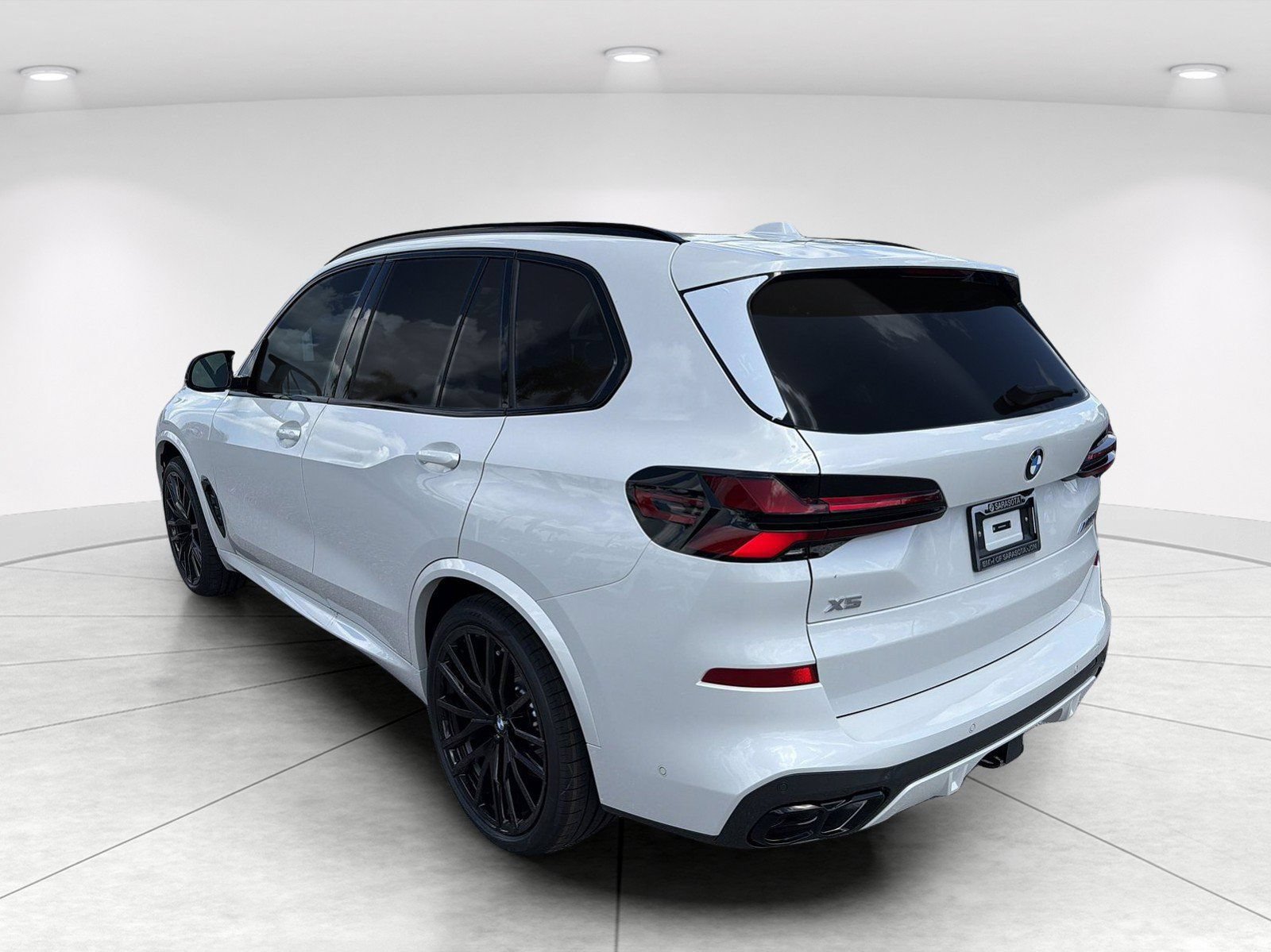 New 2026 BMW X5 M60i AWD/4WD image 6