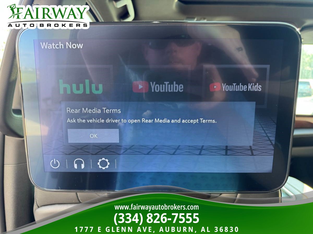 Used 2023 GMC Yukon Denali Ultimate AWD/4WD image 28