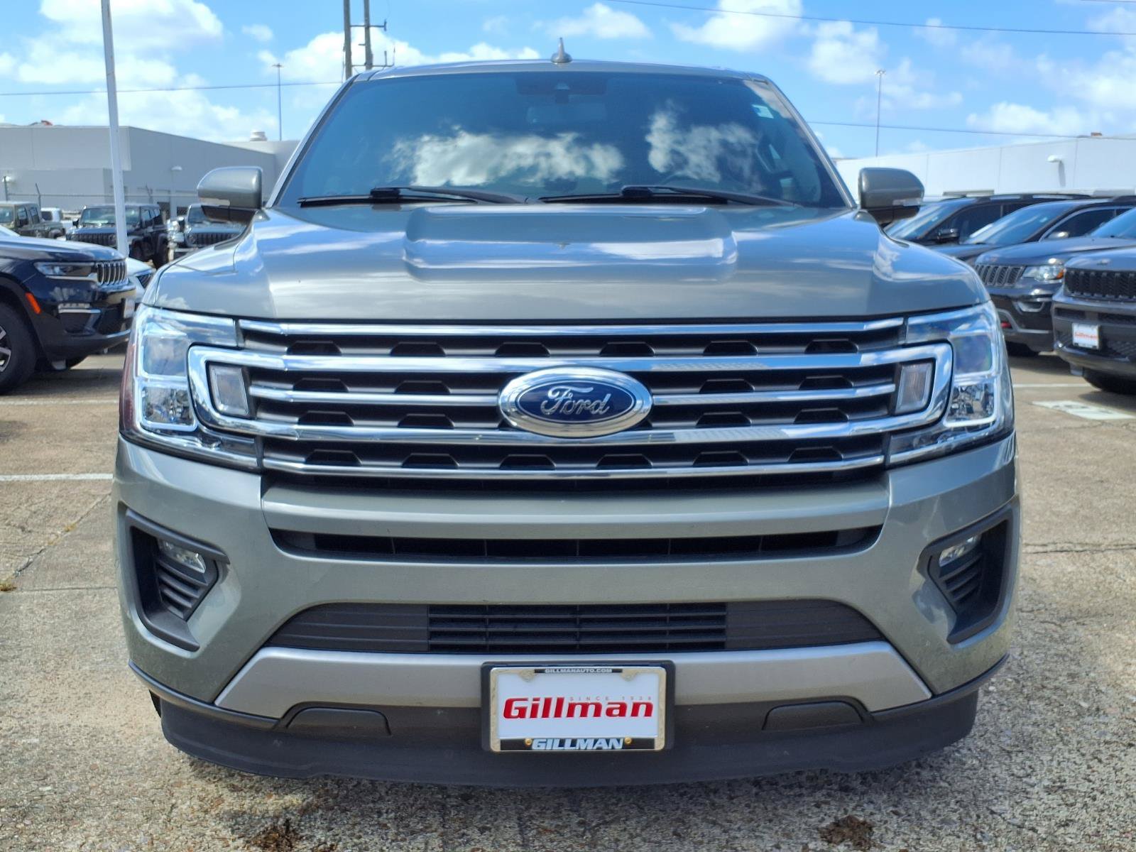 Used 2019 Ford Expedition Max XLT w/ Equipment Group 202A RWD image 24