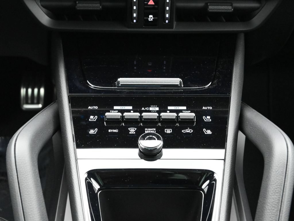 New 2026 Porsche Cayenne S AWD/4WD image 23