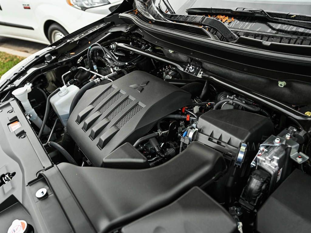 New 2026 Mitsubishi Eclipse Cross SE AWD/4WD image 7