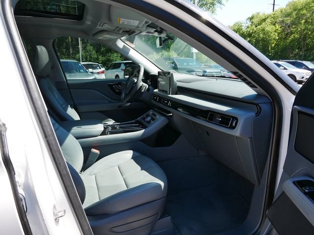 Used 2021 Lincoln Aviator Reserve w/ Elements Package Plus AWD/4WD image 8